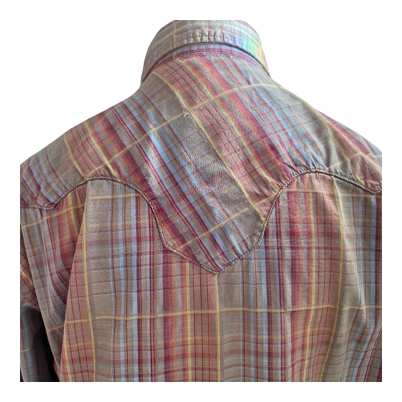 Wrangler Retro Stylish Multicolor Plaid Button-Down Shirt Size Med - Picture 6 of 9